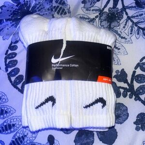 Nike Men's White Performance Cotton Socks